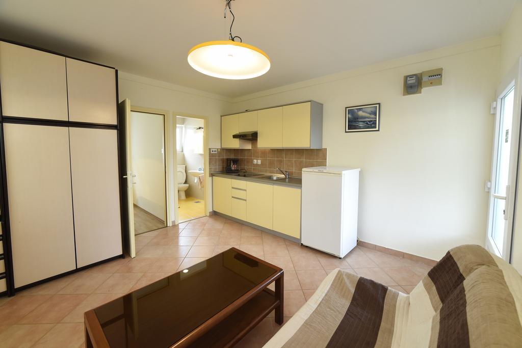 Apartments Galic Kampor Zewnętrze zdjęcie